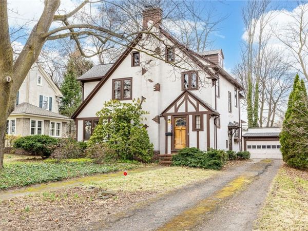 275 Yarmouth Road, Rochester, NY 14610