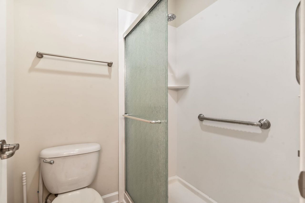 1429 Thames Ct. Photo 17