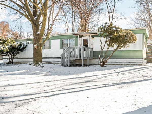 1534 Keystone Hills Court, Traverse City, MI 49696