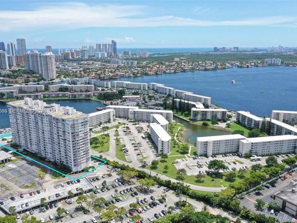 18031 Biscayne Blvd, Unit 1601, Aventura, FL 33160