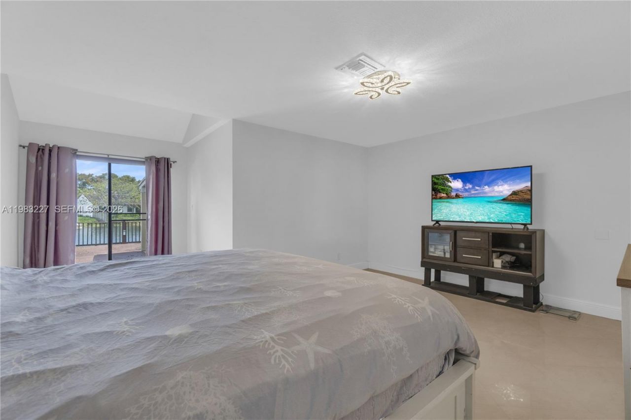 2905 Begonia Way, Cooper City, FL 33026 Photo