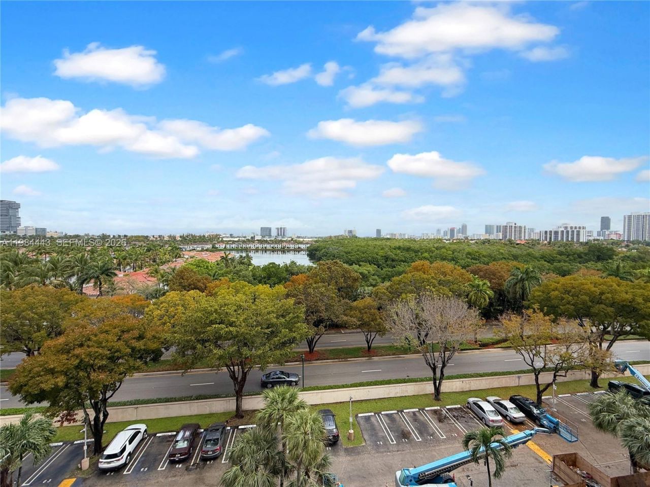 3301 N Country Club Dr , Unit 804, Aventura, FL 33180 Photo