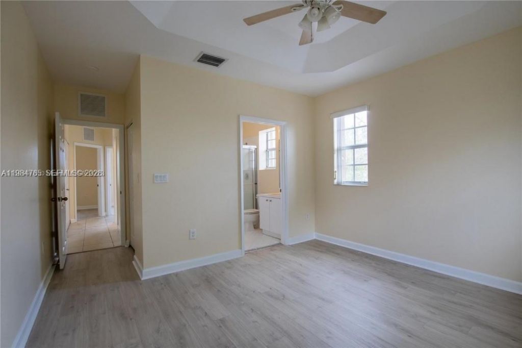 1490 NE 33rd Rd, Unit 101-18, Homestead, FL 33033 Photo