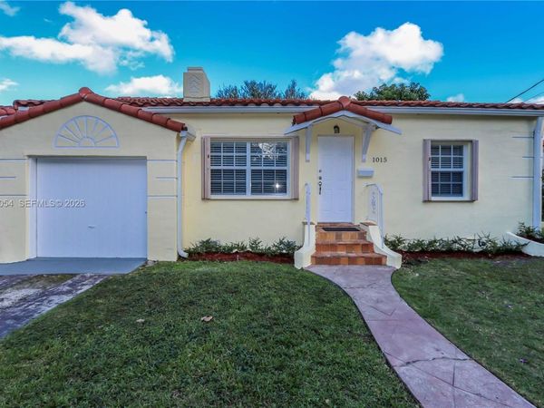 1015 Cortez St , Coral Gables, FL 33134