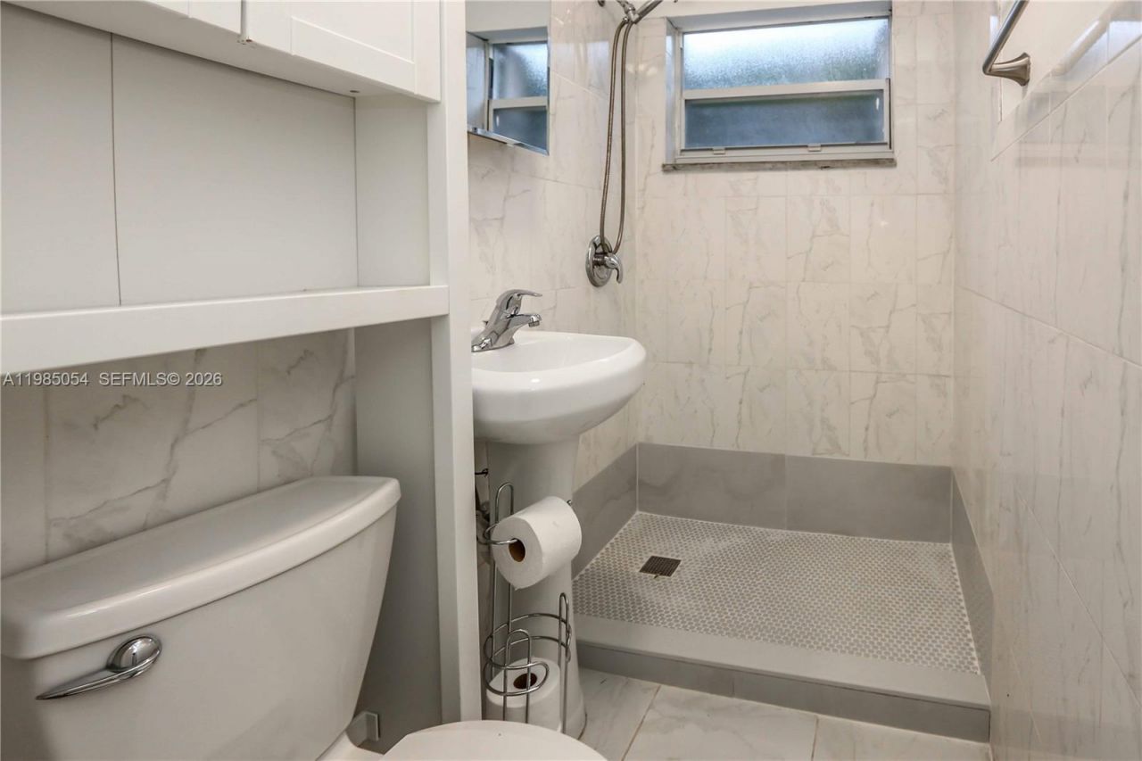 1015 Cortez St , Coral Gables, FL 33134 Photo