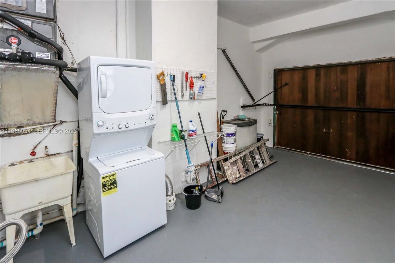 1015 Cortez St , Coral Gables, FL 33134 Photo