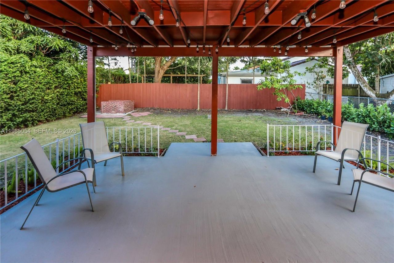 1015 Cortez St , Coral Gables, FL 33134 Photo