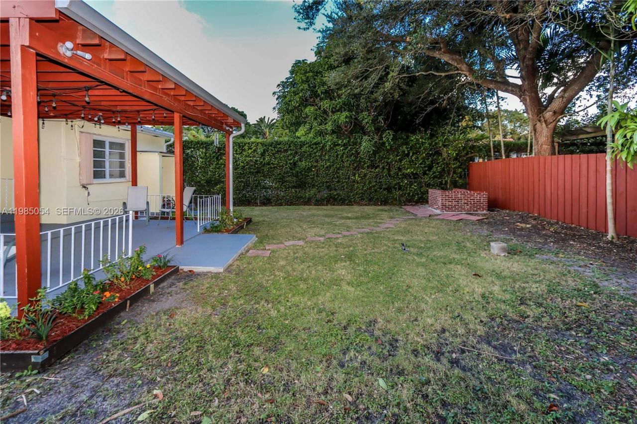 1015 Cortez St , Coral Gables, FL 33134 Photo