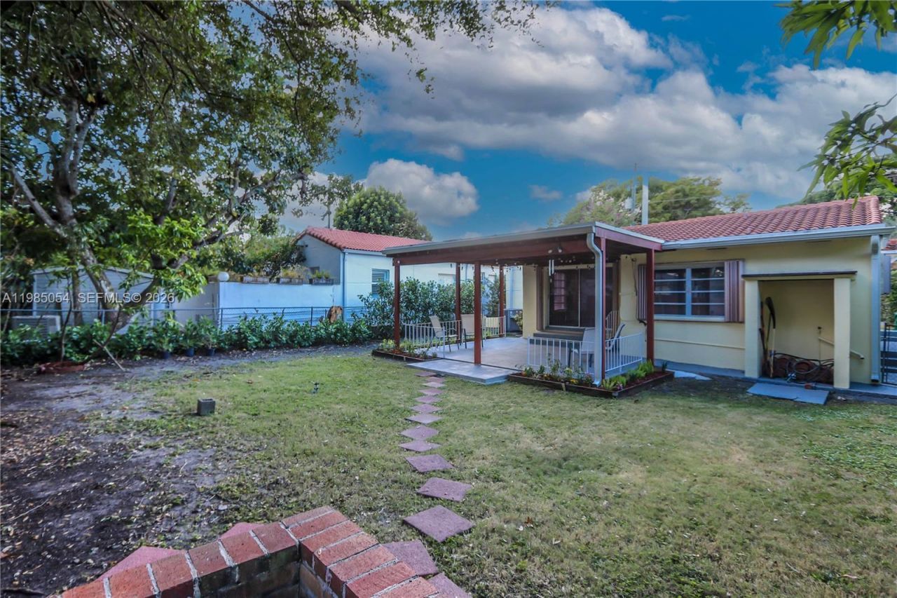 1015 Cortez St , Coral Gables, FL 33134 Photo