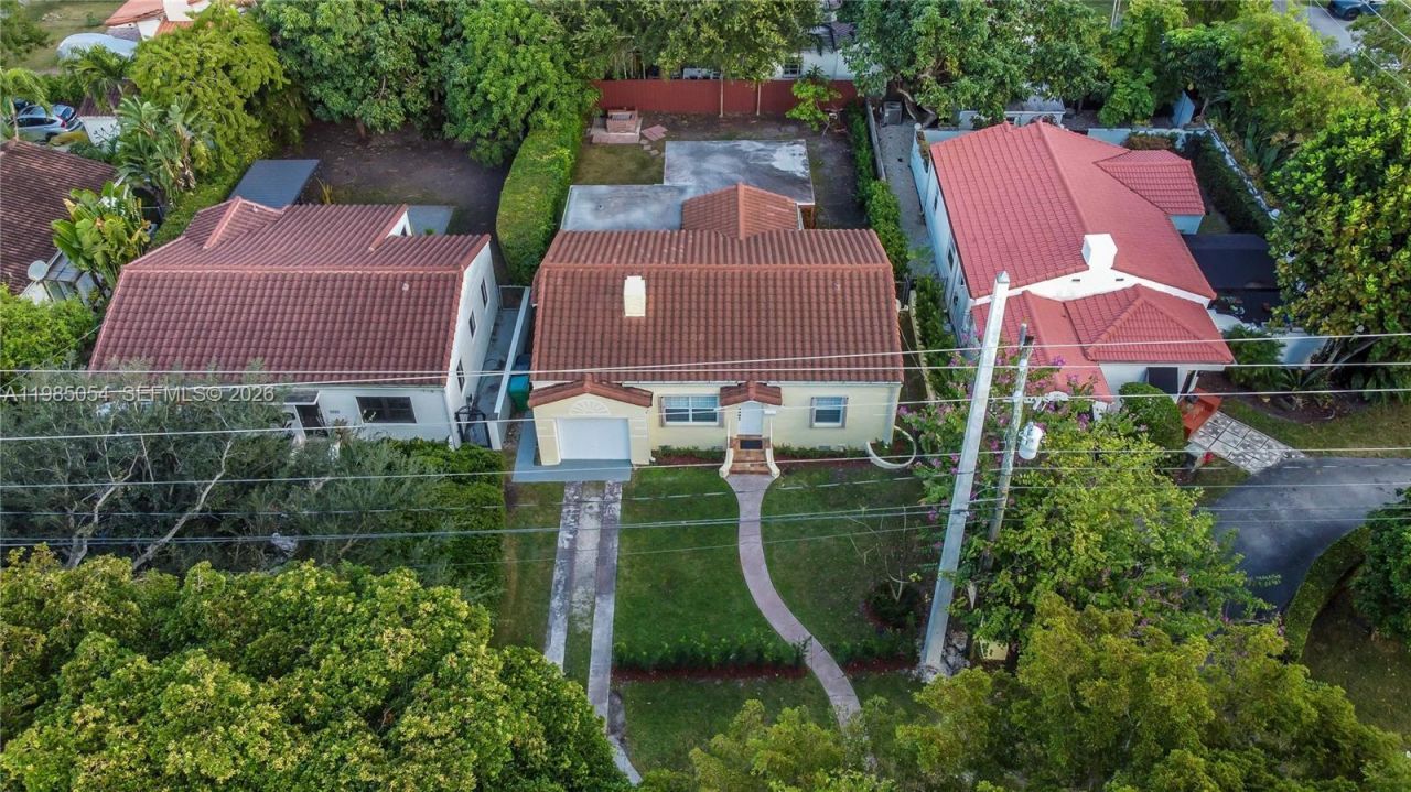 1015 Cortez St , Coral Gables, FL 33134 Photo