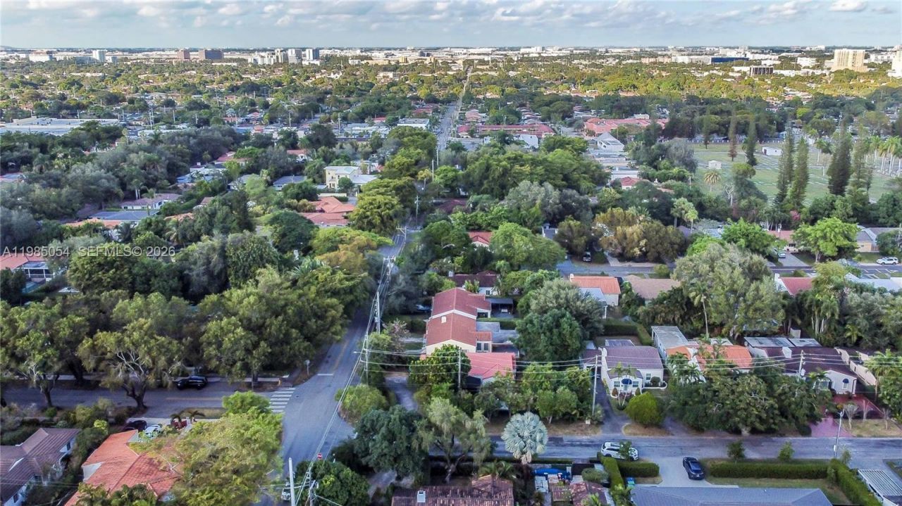 1015 Cortez St , Coral Gables, FL 33134 Photo