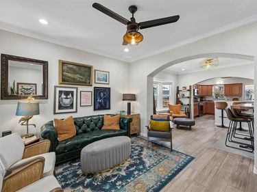 728 N Winnetka Avenue, Dallas, TX 75208