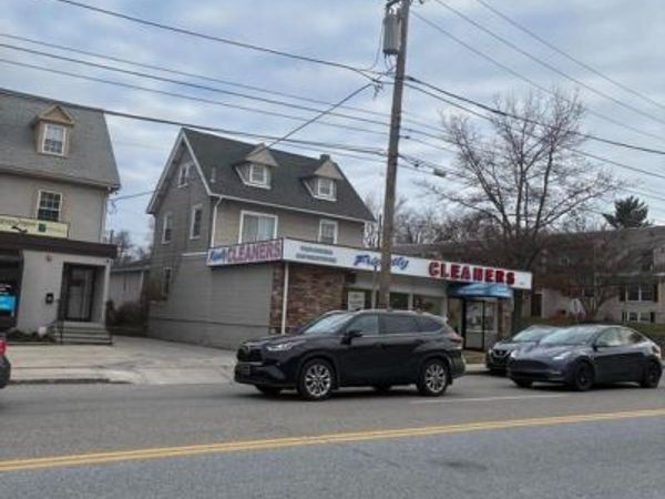 129 MONTGOMERY AVENUE, BALA CYNWYD, PA 19004