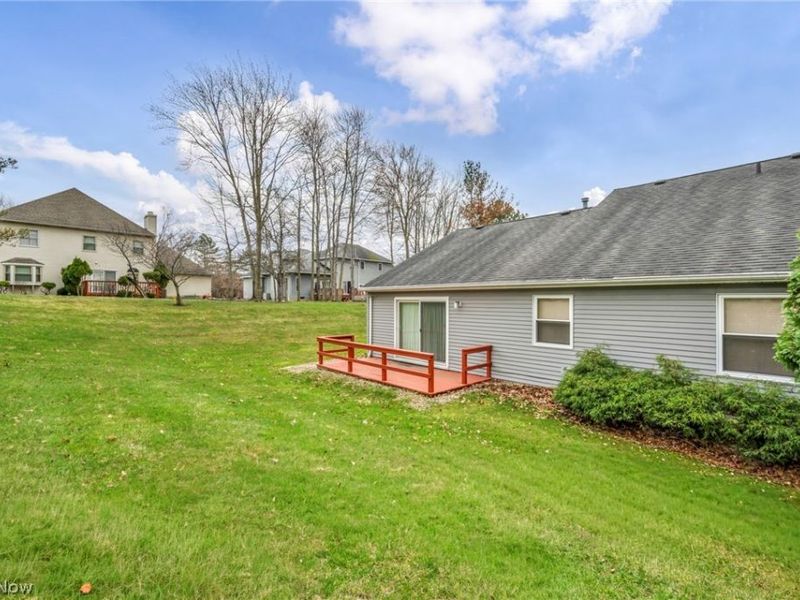 9841 Brookline Oval, Strongsville, OH 44136 Photo 33