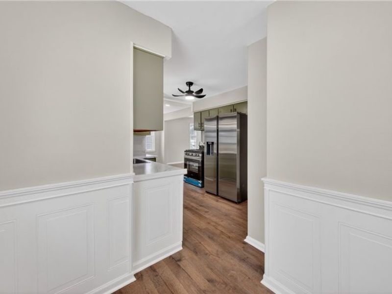 16811 Invermere Avenue, Cleveland, OH 44128 Photo 9
