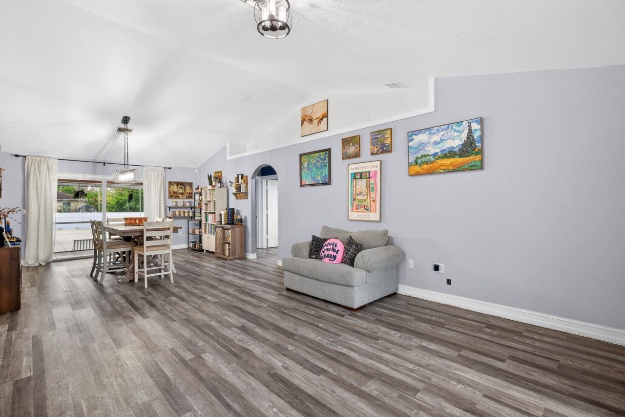 2807 52nd St Sw, Lehigh Acres, FL 33976 Photo