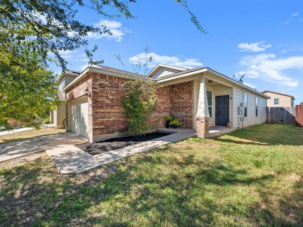 5704 Levenwood LN, Austin, TX 78724