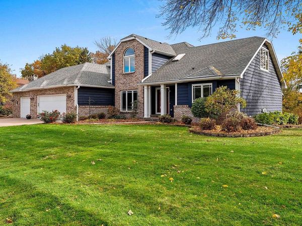 63 FOX POINT DRIVE, Appleton, WI 54911