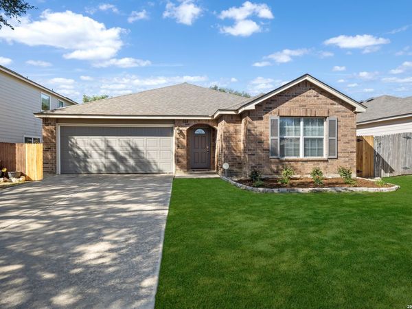 2207 Opelousas Trl, San Antonio, TX 78245