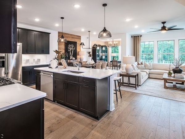 55 Wadsworth Dr, Denville, NJ 07834