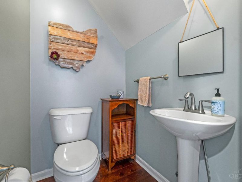 2853 Markbreit Avenue, Cincinnati, OH 45209 Photo 17