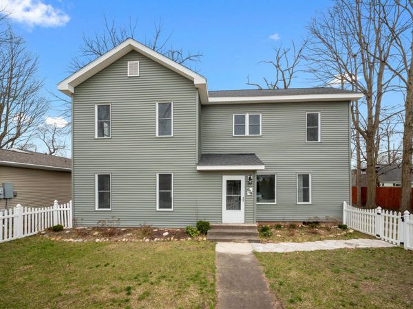 604 Orchard Street, Dowagiac, MI 49047