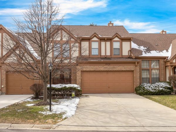 2828 Ashton Court , Westchester, IL 60154