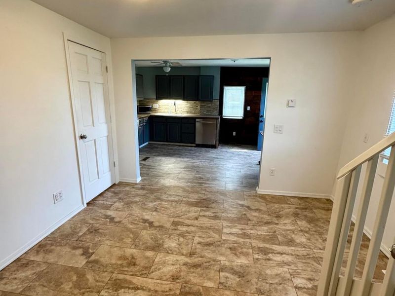 207 E Mill Street , Circleville, OH 43113 Photo 7