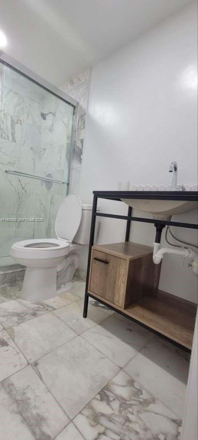 455 Golden Isles Dr, Unit 310, Hallandale Beach, FL 33009 Photo