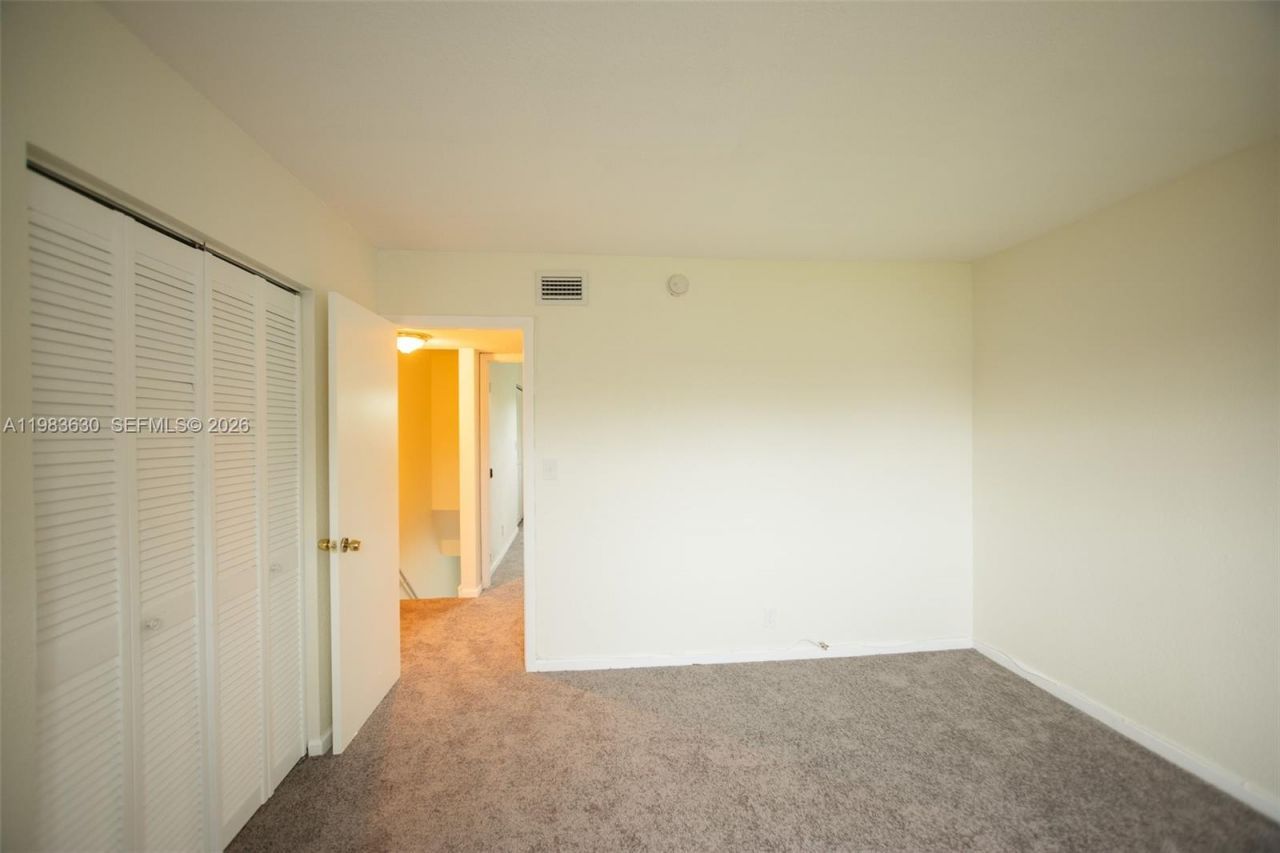 4803 NW 9th Dr , Unit 4803, Plantation, FL 33317 Photo