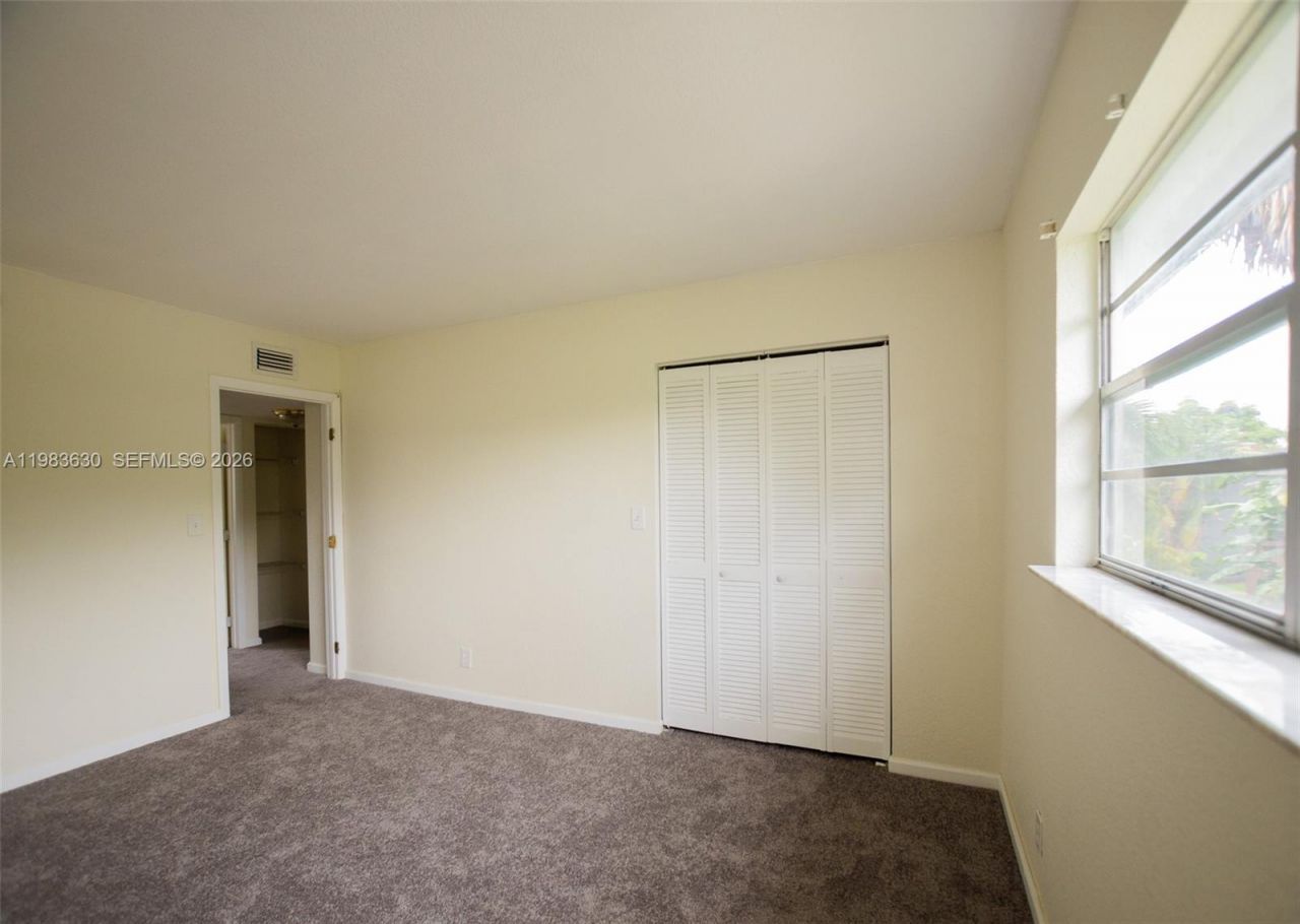 4803 NW 9th Dr , Unit 4803, Plantation, FL 33317 Photo