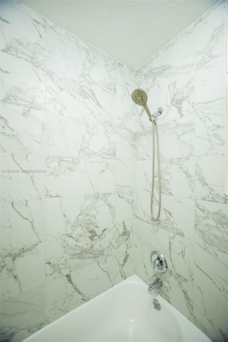 4803 NW 9th Dr , Unit 4803, Plantation, FL 33317 Photo