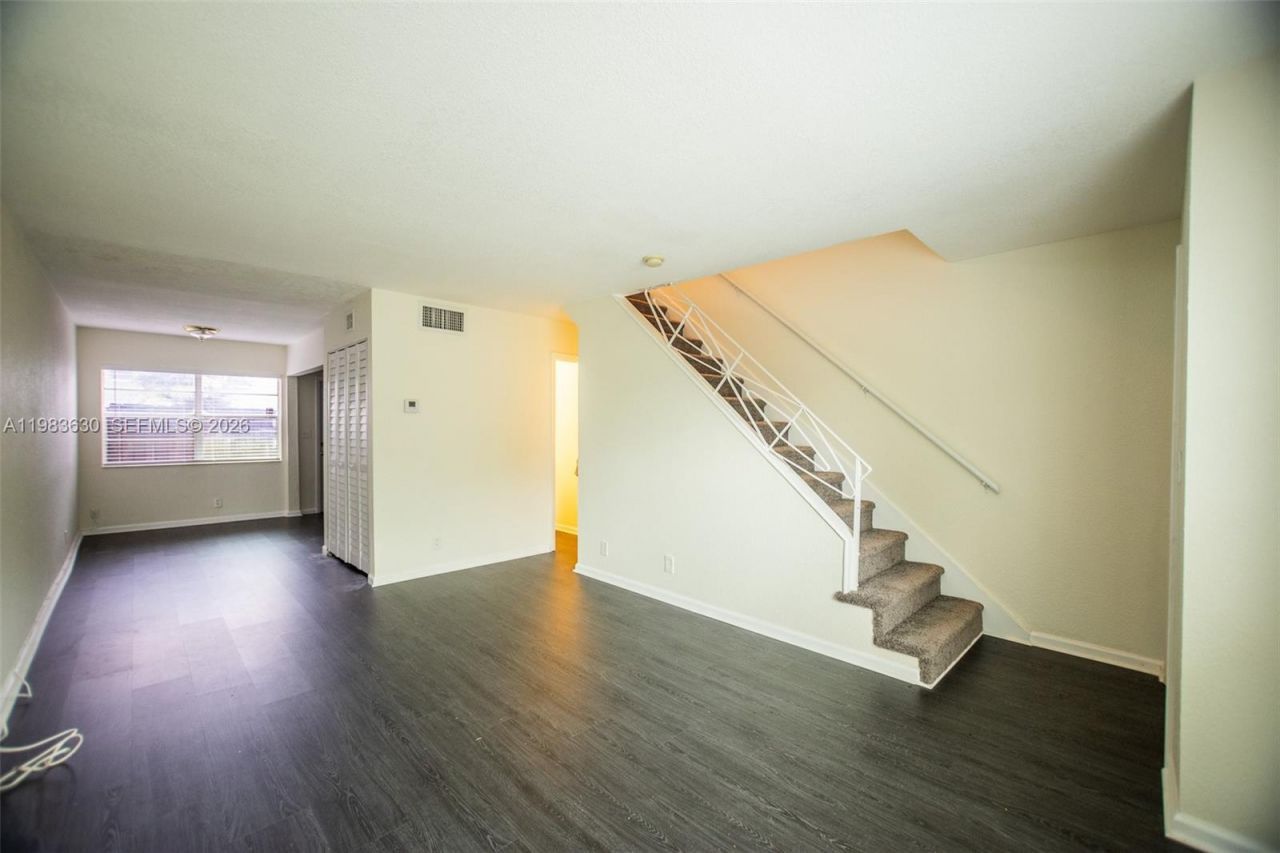 4803 NW 9th Dr , Unit 4803, Plantation, FL 33317 Photo