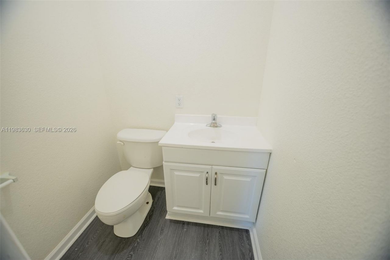 4803 NW 9th Dr , Unit 4803, Plantation, FL 33317 Photo