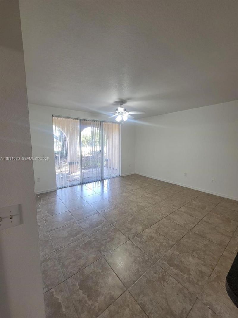 2560 Centergate Dr , Unit 102, Miramar, FL 33025 Photo
