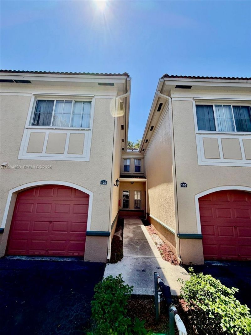 2560 Centergate Dr , Unit 102, Miramar, FL 33025 Photo