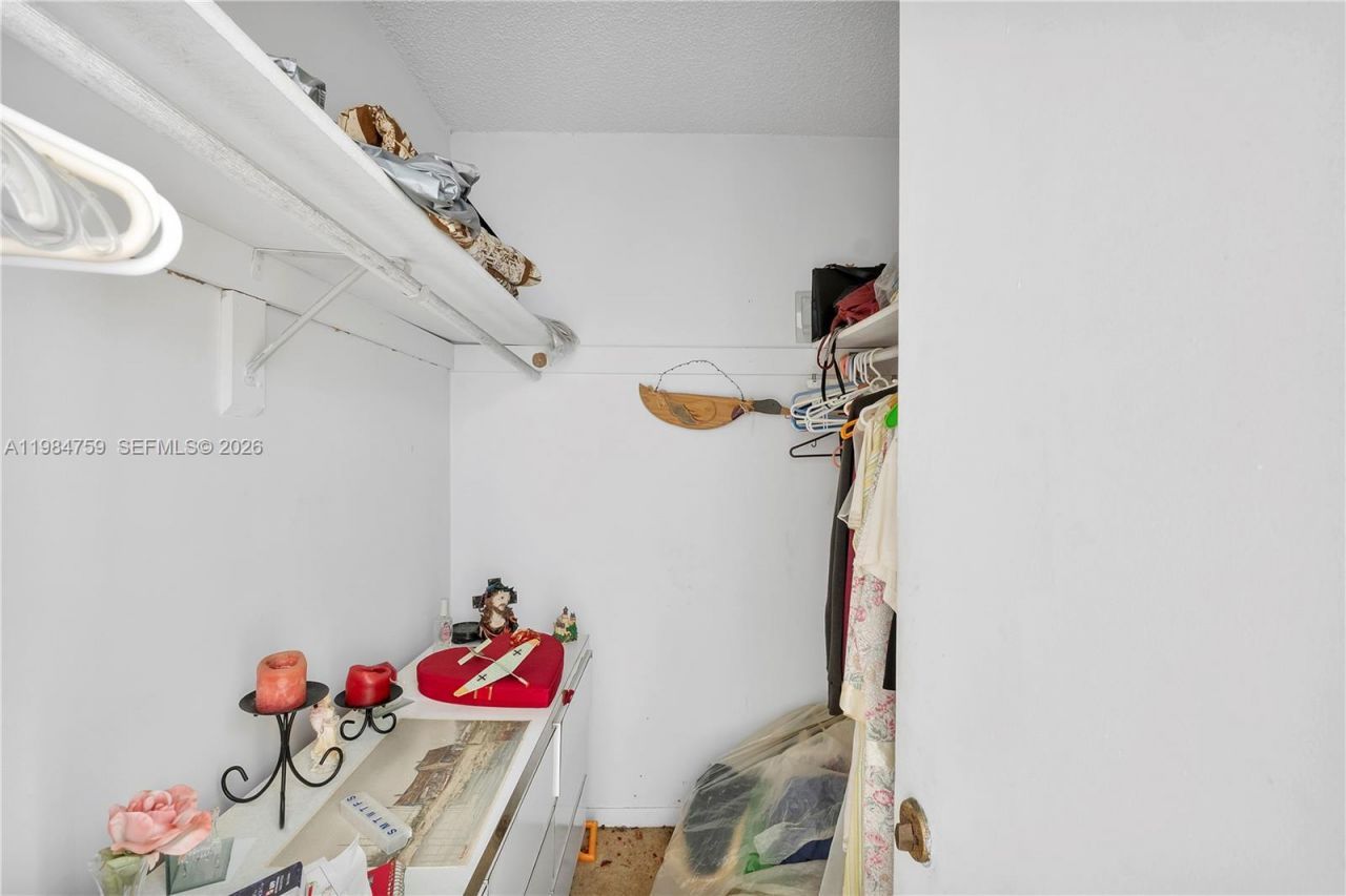 8133 Lagos De Campo Blvd, Unit J-1, Tamarac, FL 33321 Photo