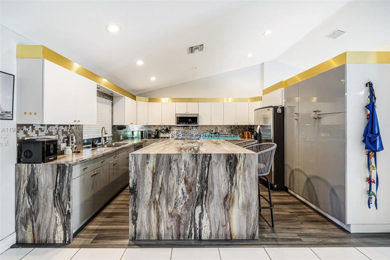 5431 SW 109th Ave , Davie, FL 33328 Photo