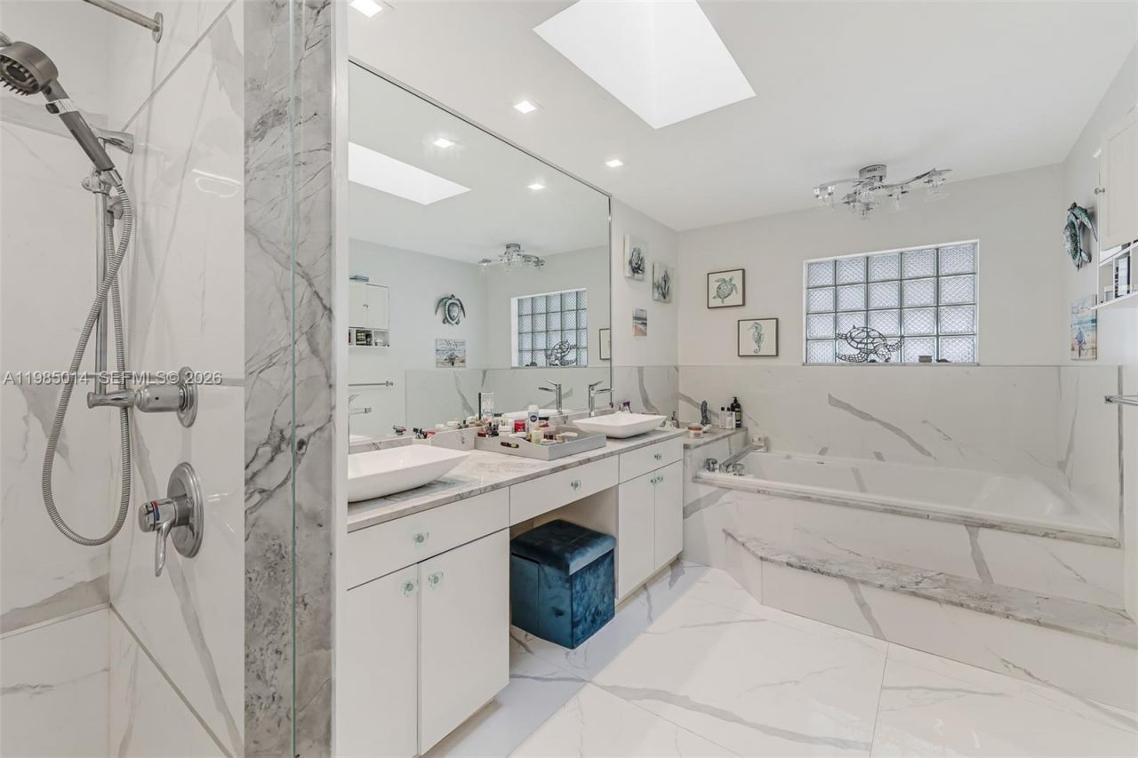 5431 SW 109th Ave , Davie, FL 33328 Photo