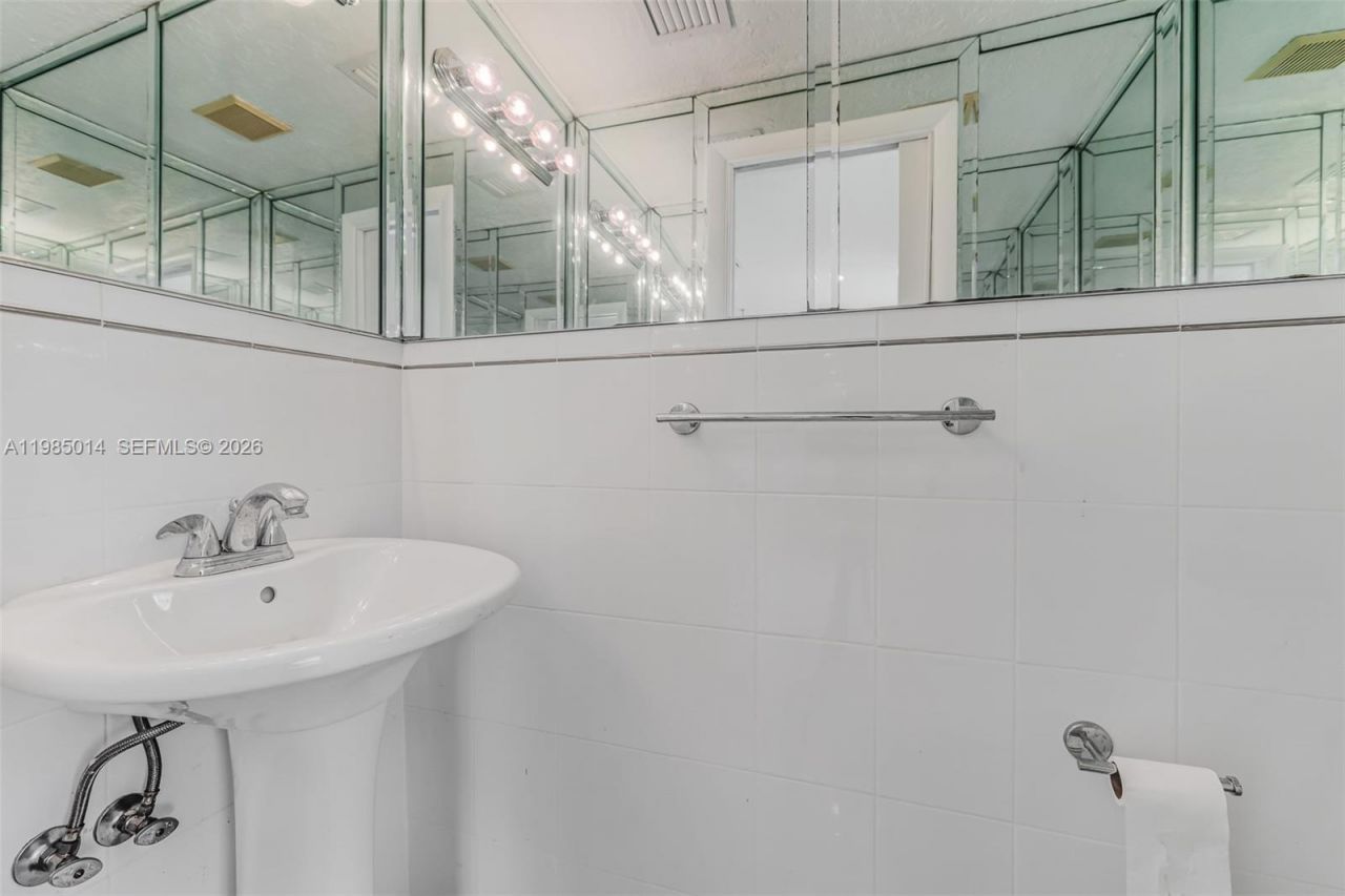 5431 SW 109th Ave , Davie, FL 33328 Photo