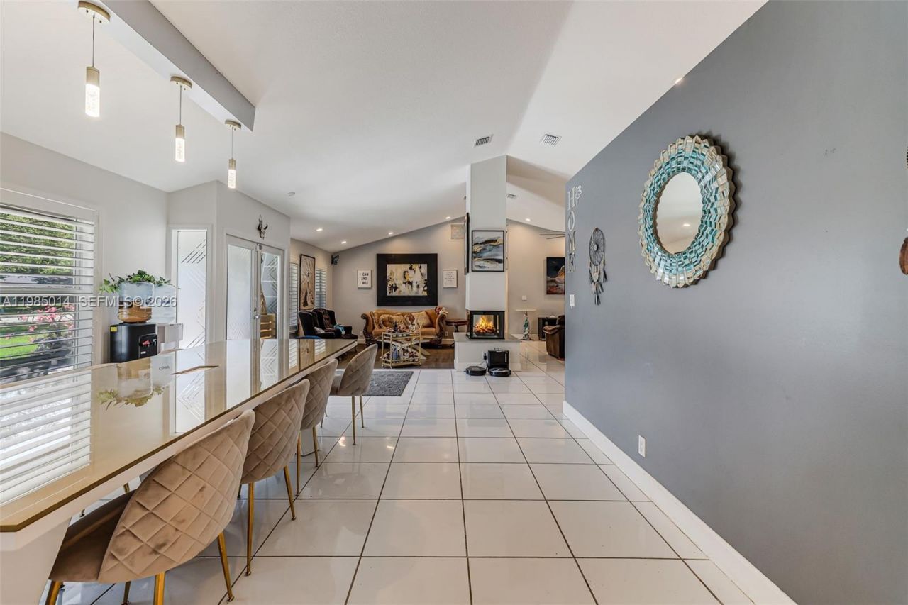 5431 SW 109th Ave , Davie, FL 33328 Photo