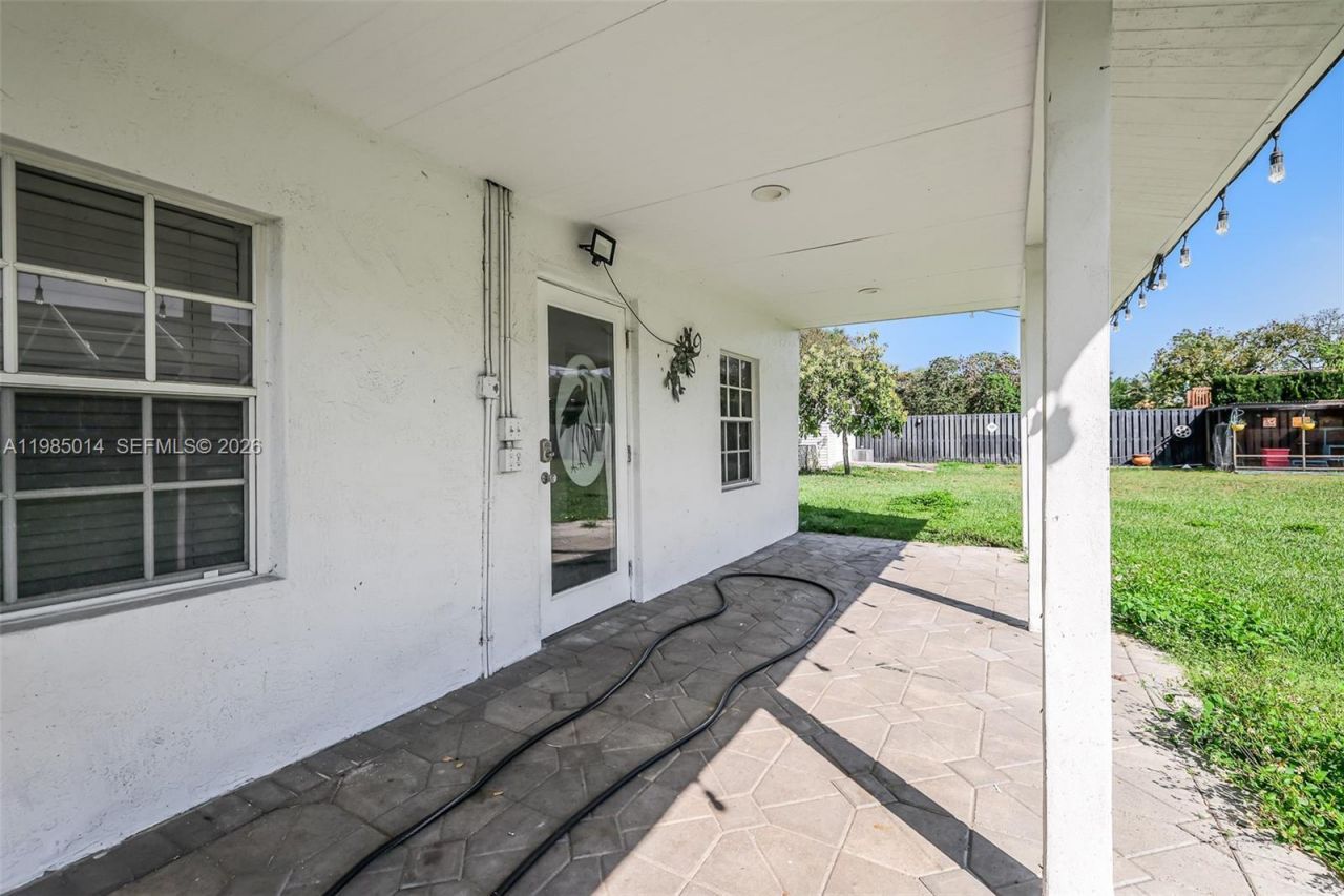 5431 SW 109th Ave , Davie, FL 33328 Photo