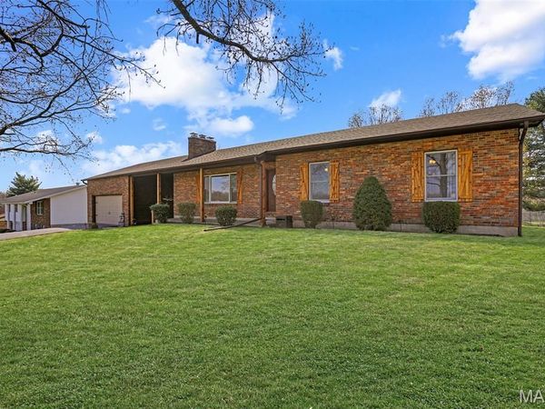 9616 Highway 100, New Haven, MO 63068