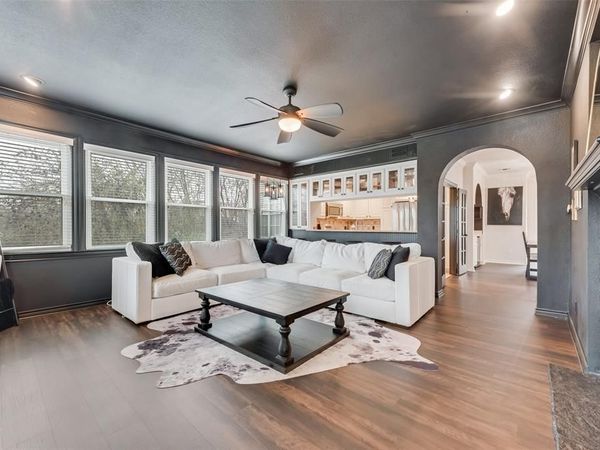 3411 W 6th Street , Fort Worth, TX 76107