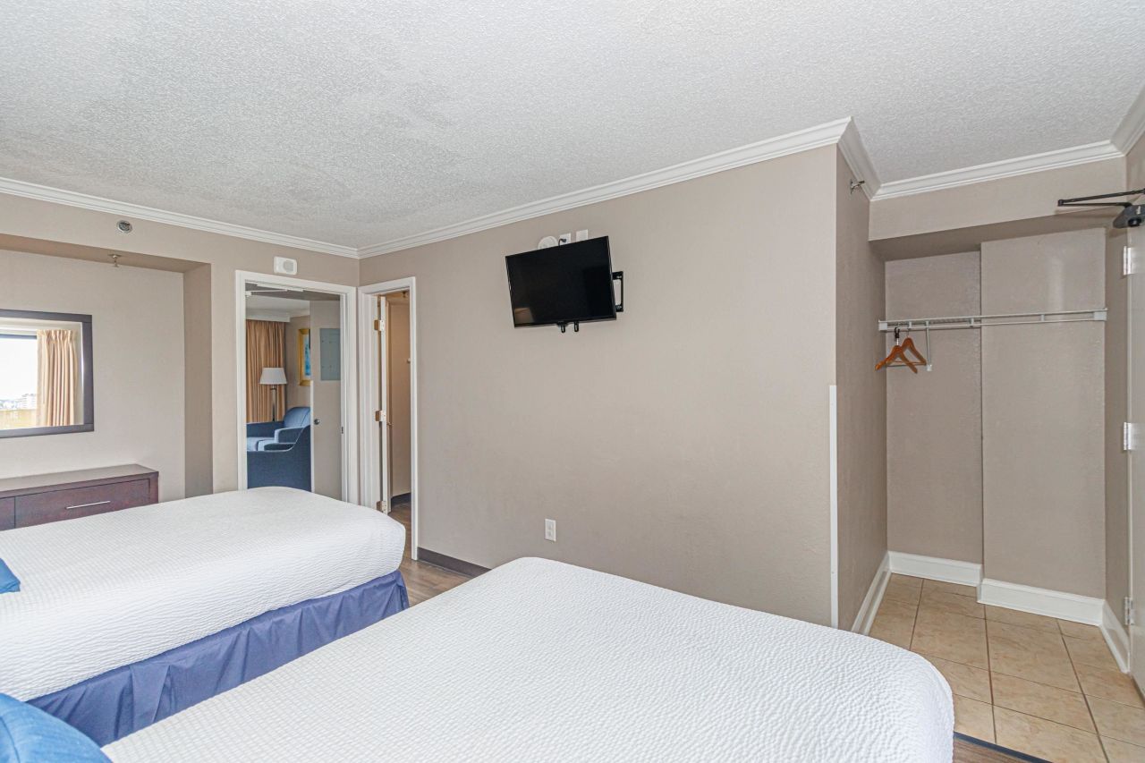 6900 N Ocean Blvd.  Photo 20