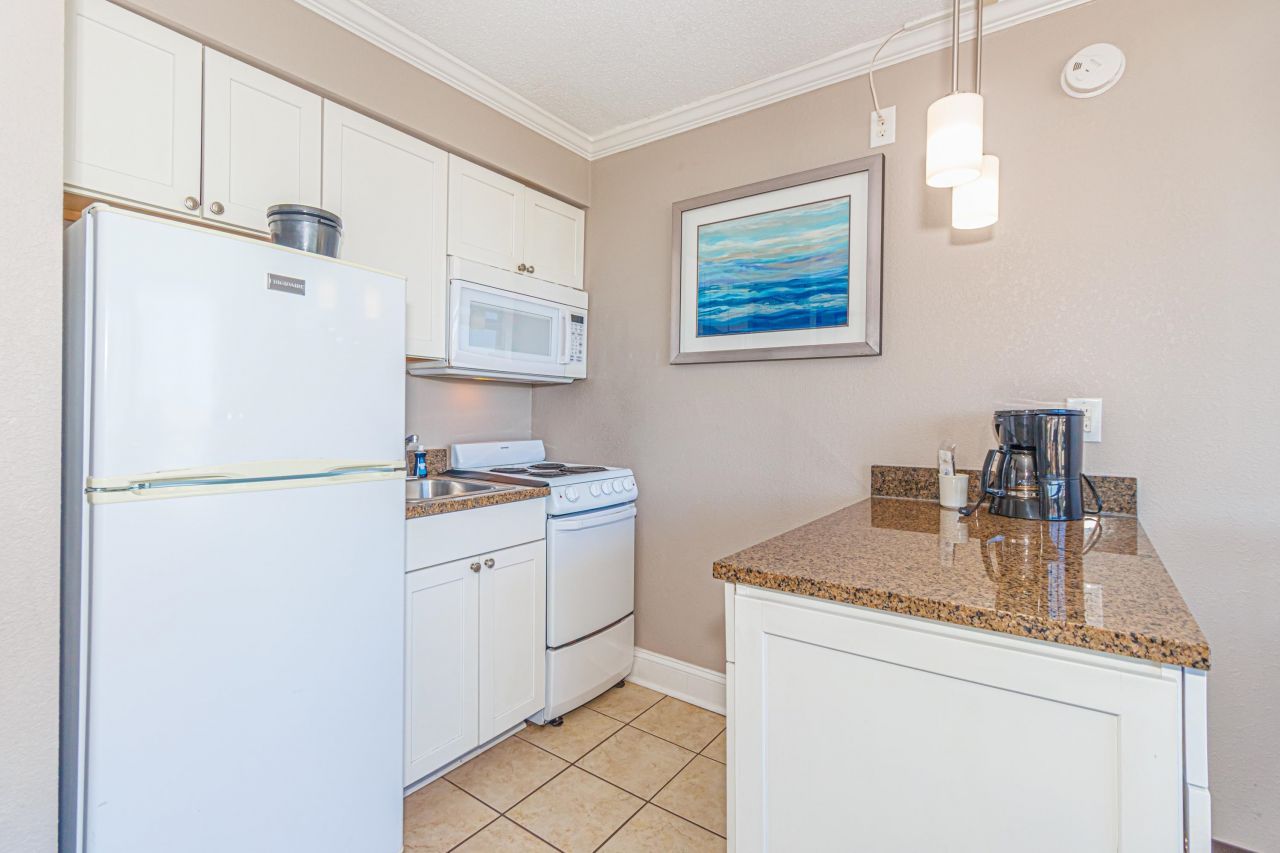 6900 N Ocean Blvd.  Photo 9