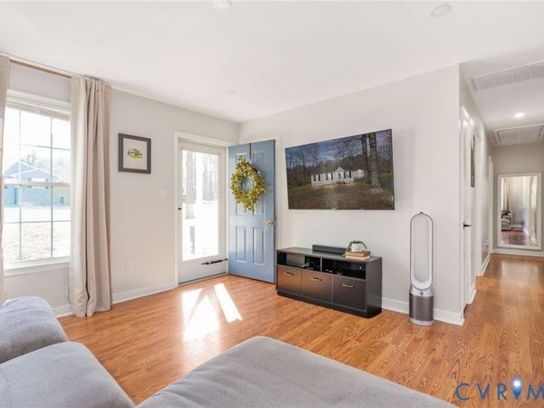 3800 West Drive , North Dinwiddie, VA 23803