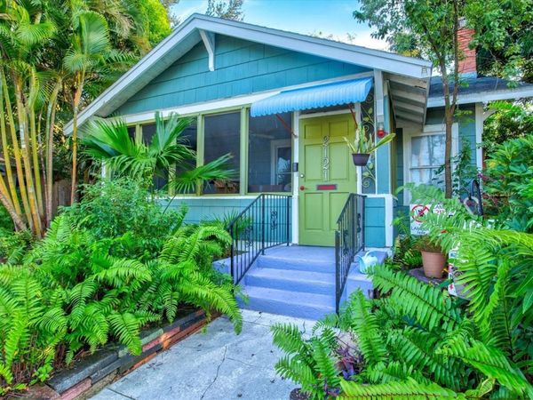 2121 7TH AVENUE W, BRADENTON, FL 34205