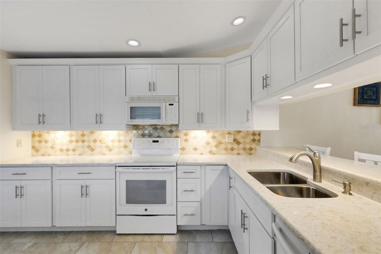 1233 Spoonbill Landings Circle, Unit NA, Bradenton, FL 34209 Photo