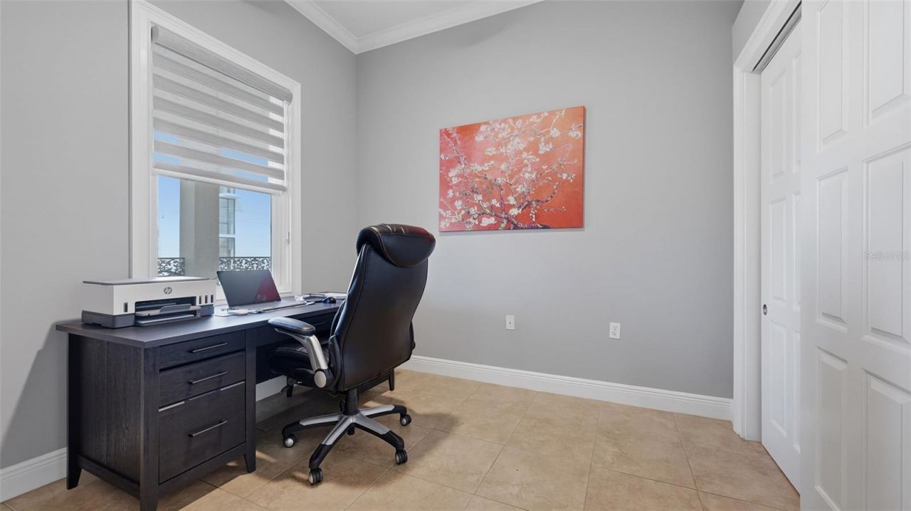 445 N Orange Avenue, Unit 306, Sarasota, FL 34236 Photo